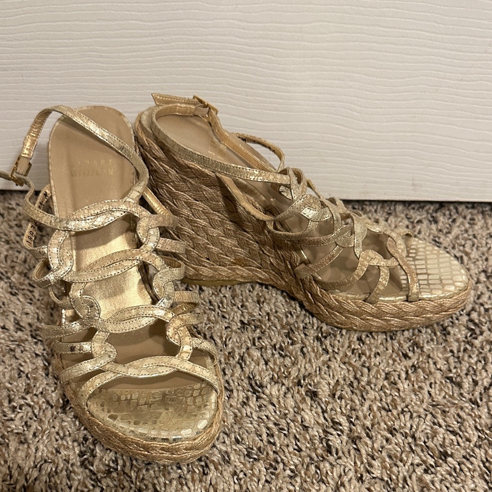 Stuart Weitzman Metallic Gold Wedges